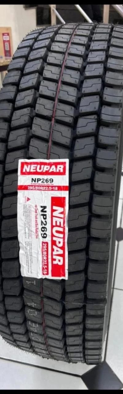 Pneu Neupar NP269 295/80 R22.5 Borrachudo 295/80 R22.5 novo para caminhão — RG Pneus Barretos