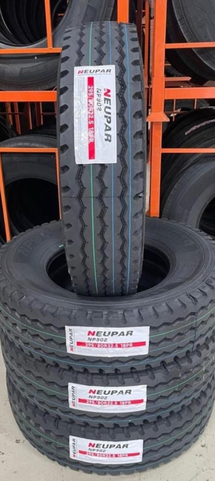 Neupar NP902 295/80 R22.5 Borrachudo 295/80 R22.5 para caminhão — RG Pneus Barretos