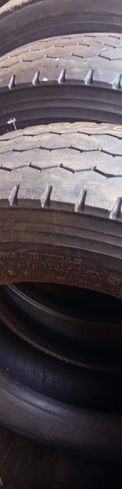Pneu Diversas 275/80R22.5 Liso 275/80R22.5 usado para caminhão — RG Pneus Barretos (foto 2)