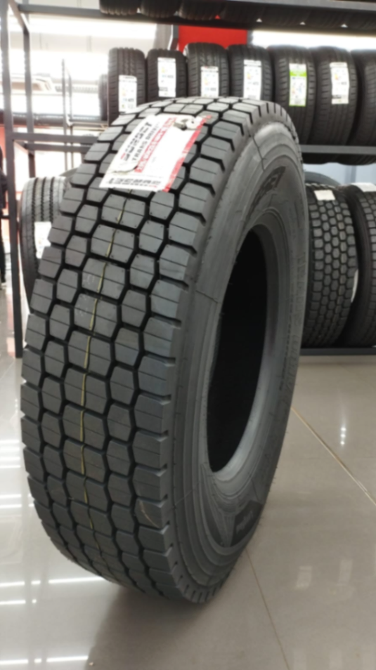 Sunset Trans Drive V3 295/80R22.5 Borrachudo 295/80R22.5 para caminhão — RG Pneus Barretos (foto 1)